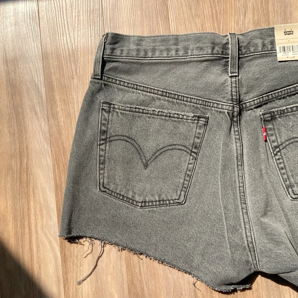 Levi’s distressed high rise 501 jean cotton denim short cutoff vibe 31 - Picture 14 of 17